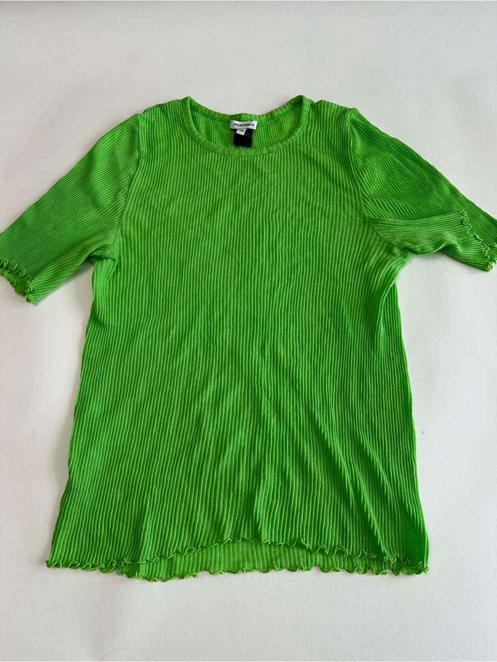 Priscavera Lime Green Ribbed Lettuce Hem Knit Tee OS